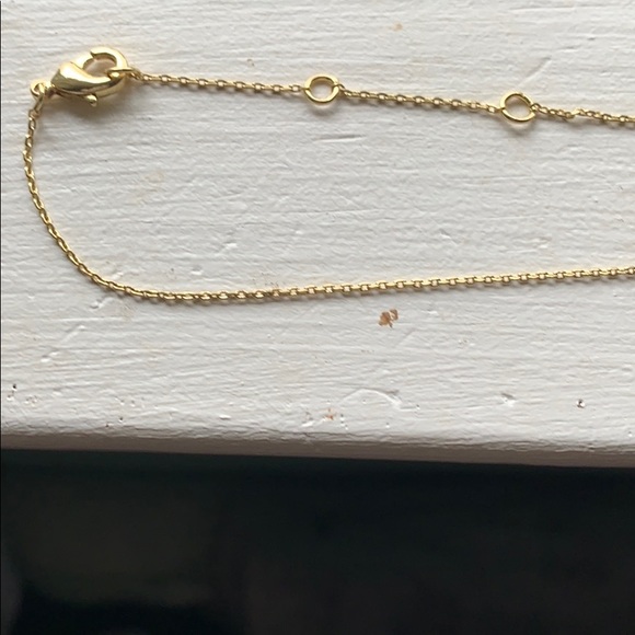 Gold coral plant necklace - Picture 2 of 3